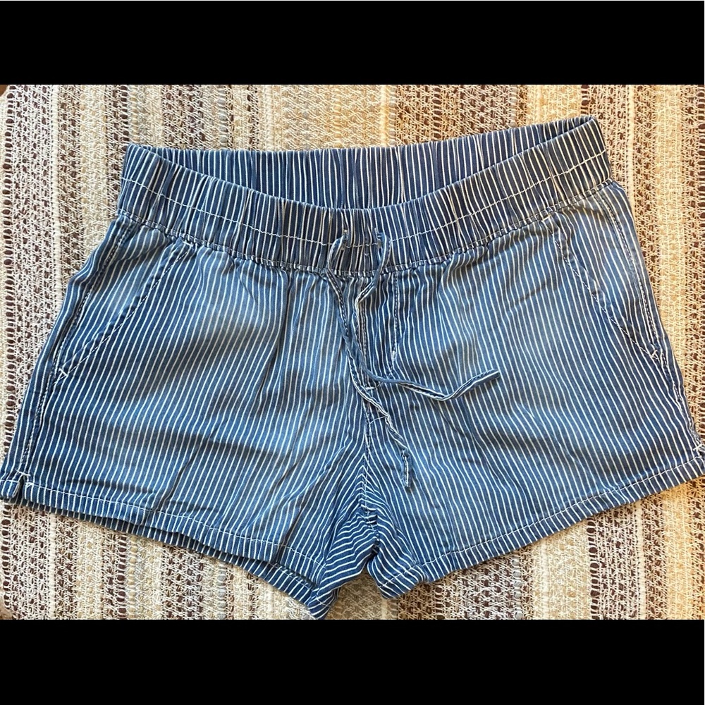 Arizona Striped Denim Shorts 💙🤍💙
